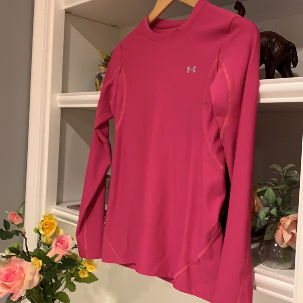 Under Armour sporty blouse.#71 - Picture 7 of 8